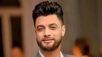 فيفي عبده تعبر عن حزنها لوفاة المطرب أحمد عامر وتطلب له الرحمة