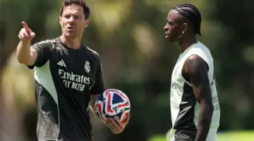 فينيسيوس يفقد ثقة تشابي ألونسو.. وريال مدريد يترقب عرضًا من السعودية