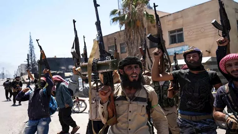 قائد الأمن الداخلي في السويداء: نرفض استخدام الأزمة كذريعة لتدخل خارجي. قائد الأمن الداخلي في السويداء: نرفض استخدام الأزمة كذريعة لتدخل خارجي.