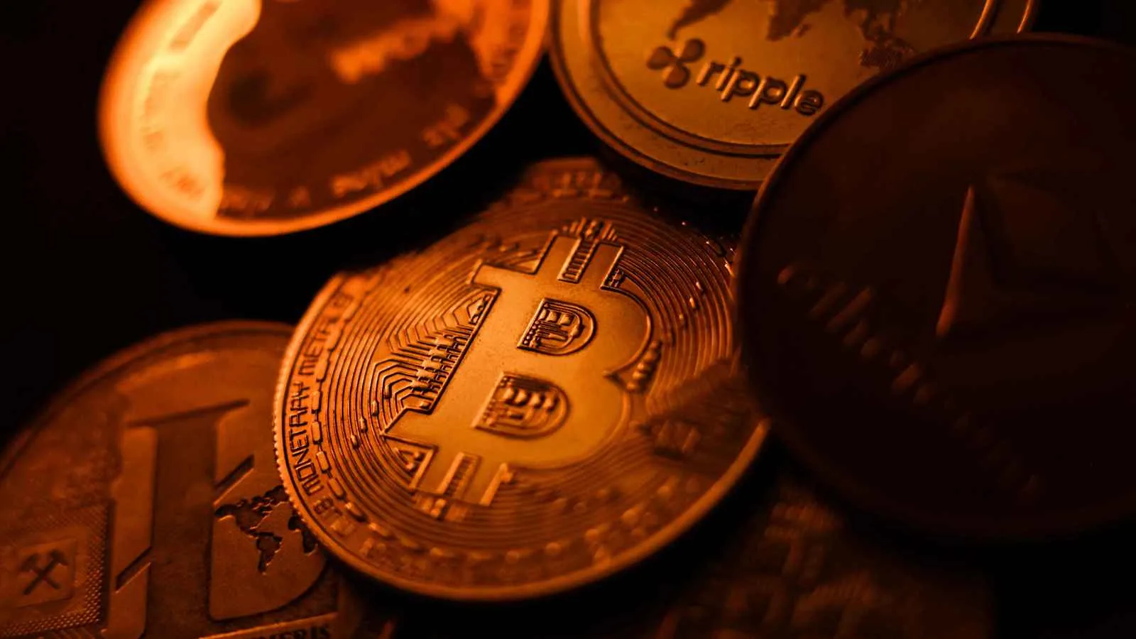 قاتلة «إيثريوم»: هل ستفوز «بينانس» بعد أن تجاوزت «دوج كوين»؟