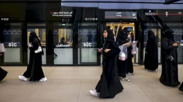قافلة السعودية تستمر بلا توقف