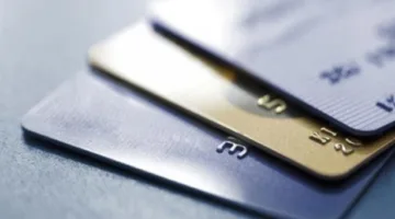 قبل الانطلاق في رحلتك.. اكتشف قيود استخدام “بطاقة الائتمان” خارج مصر في 3 بنوك.