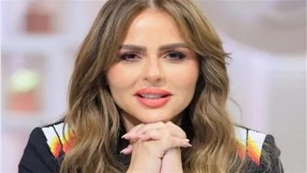 قبل كشف الحقيقة.. ماذا صرحت مها الصغير عن لوحة «أجنحة» وكيف اعتذرت؟ قبل كشف الحقيقة.. ماذا صرحت مها الصغير عن لوحة «أجنحة» وكيف اعتذرت؟