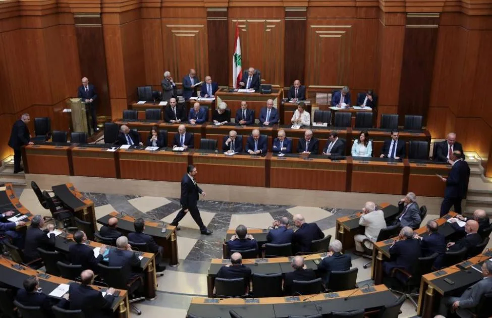 قتلى وجرحى نتيجة غارات إسرائيلية مكثفة على البقاع الشمالي قتلى وجرحى نتيجة غارات إسرائيلية مكثفة على البقاع الشمالي