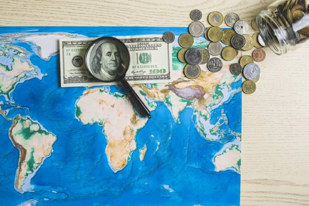 قصة “الدولار المتردد” عبر أربع قارات في سوق الفوركسحكاية “الدولار المتردد” بين أربع قارات في سوق الفوركس قصة “الدولار المتردد” عبر أربع قارات في سوق الفوركسحكاية “الدولار المتردد” بين أربع قارات في سوق الفوركس