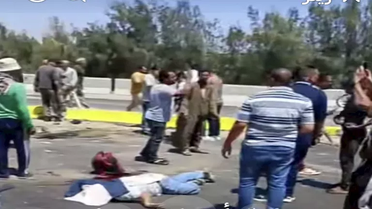 قصص مؤثرة يرويها الناجون وأسرهم حول حادث الطريق الإقليمي قصص مؤثرة يرويها الناجون وأسرهم حول حادث الطريق الإقليمي