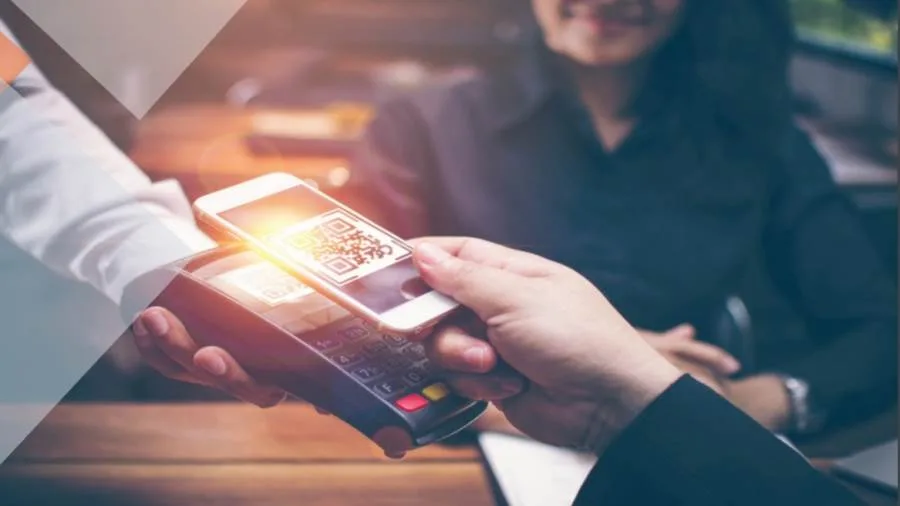 قم بإجراء معاملاتك بسهولة عبر الإنترنت خلال عطلة البنوك من خلال 5 قنوات رقمية. قم بإجراء معاملاتك بسهولة عبر الإنترنت خلال عطلة البنوك من خلال 5 قنوات رقمية.