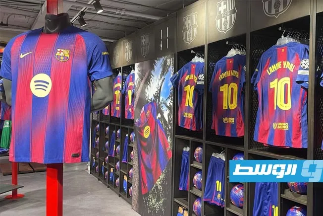 قميص لامين يامال يسجل مبيعات قياسية لبرشلونة