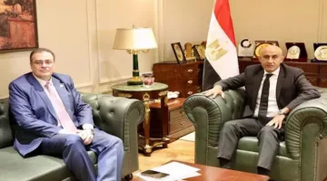 قوائم الانتظار لمنافسات التعليم.. عبد اللطيف يثمن اقتراح “الإدارة والتنظيم”