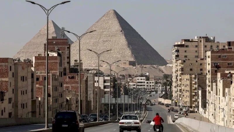 “قوس قزح” غربي يستعد لدخول مصر