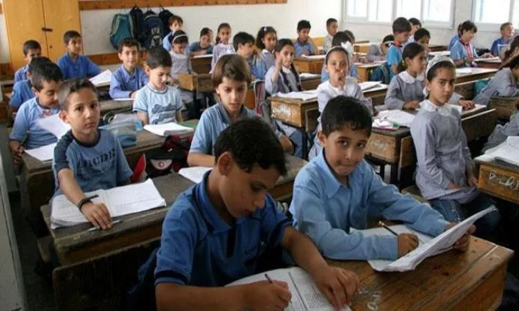 قيادات وزارة التعليم تشرح تفاصيل التعديلات الجديدة على مناهج المرحلة الابتدائية والإعدادية قيادات وزارة التعليم تشرح تفاصيل التعديلات الجديدة على مناهج المرحلة الابتدائية والإعدادية