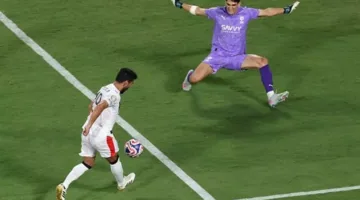كأس العالم للأندية: ياسين بونو يسجل إنجازًا قياسيًا في مواجهة الهلال والسيتي