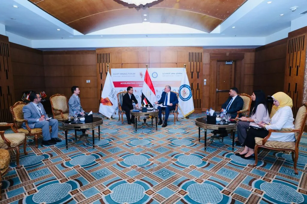 «كايبينج سولار» و«آسيا بوتاش» تعززان استثماراتهما في قطاعي الطاقة والتعدين بمصر «كايبينج سولار» و«آسيا بوتاش» تعززان استثماراتهما في قطاعي الطاقة والتعدين بمصر