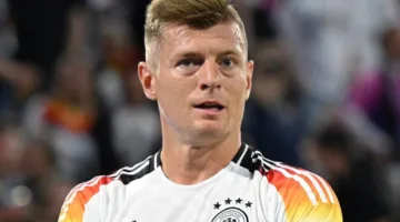كروس: قميص فيغو جعلني أحب ريال مدريد بالصدفة