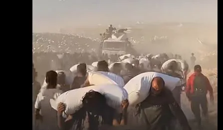 8 شهداء و40 جريحاً جراء إطلاق النار من قوات الاحتلال بالقرب من مركز توزيع المساعدات في جنوب غزة