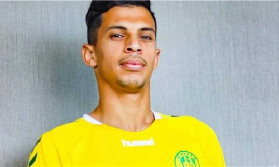 كما أفادت جول – مودرن سبورت يتعاقد مع اللاعب الجزائري آدم رجم كما أفادت جول – مودرن سبورت يتعاقد مع اللاعب الجزائري آدم رجم