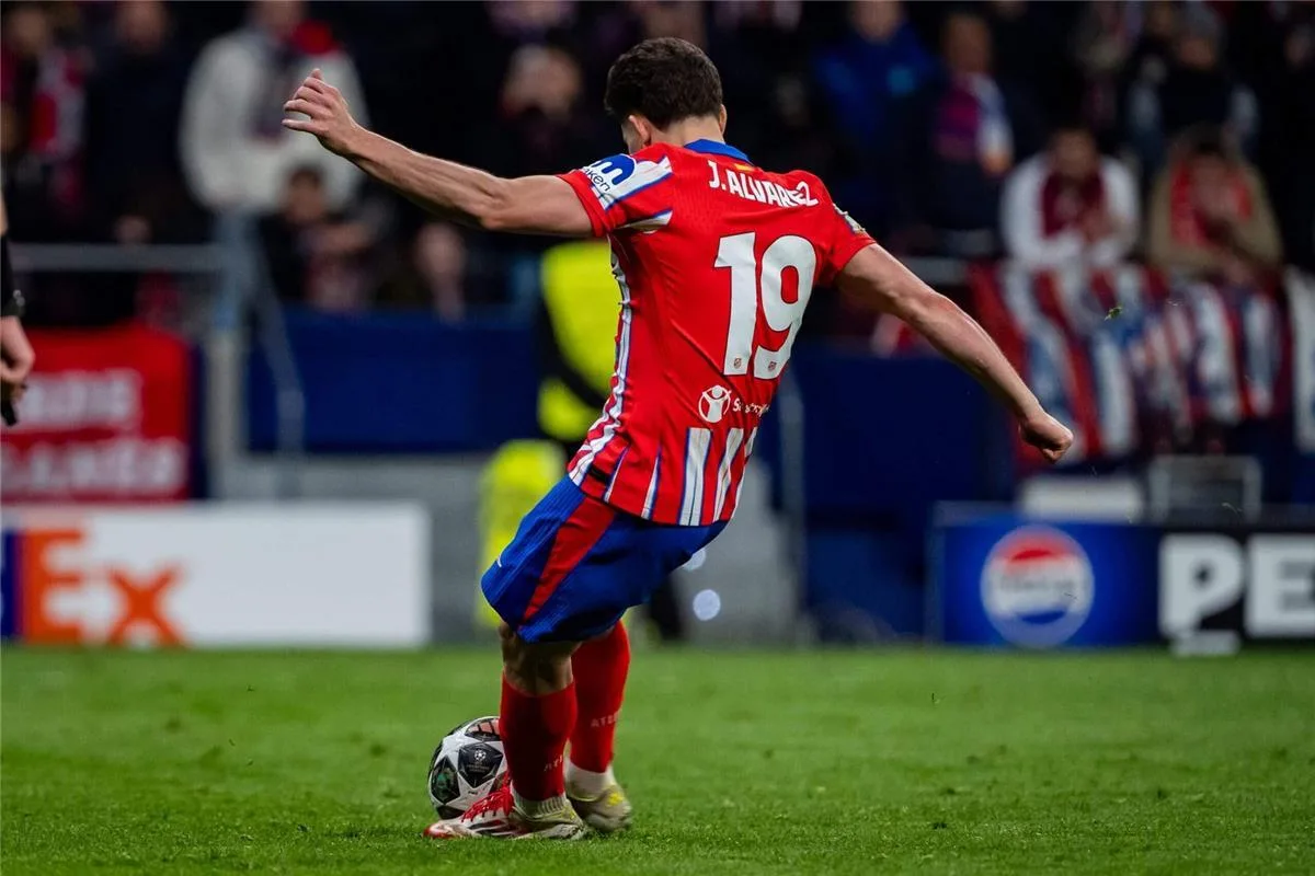 كوكي يرد على تصريحات ديوجو كوستا بشأن ركلة جزاء ألفاريز في مواجهة ريال مدريد كوكي يرد على تصريحات ديوجو كوستا بشأن ركلة جزاء ألفاريز في مواجهة ريال مدريد