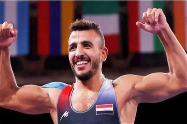 كيشو، بطل مصارعة، يعلن عن تقاعده كيشو، بطل مصارعة، يعلن عن تقاعده