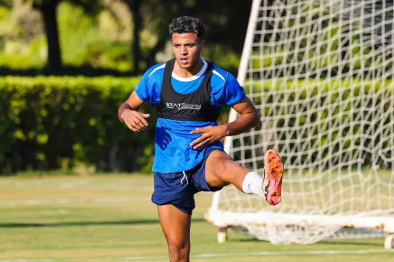 كيف ظهر أحمد ربيع بقميصه الأسود مع الزمالك؟ كيف ظهر أحمد ربيع بقميصه الأسود مع الزمالك؟