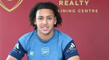 لاعب آرسنال: اللعب مع منتخب مصر “شرف كبير”.. ويكشف عن مركزه المفضل