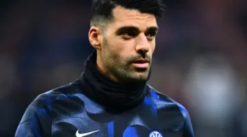 لاعب إنتر ميلان الإيطالي في الأجواء العاشورائية بإيران (فيديو)