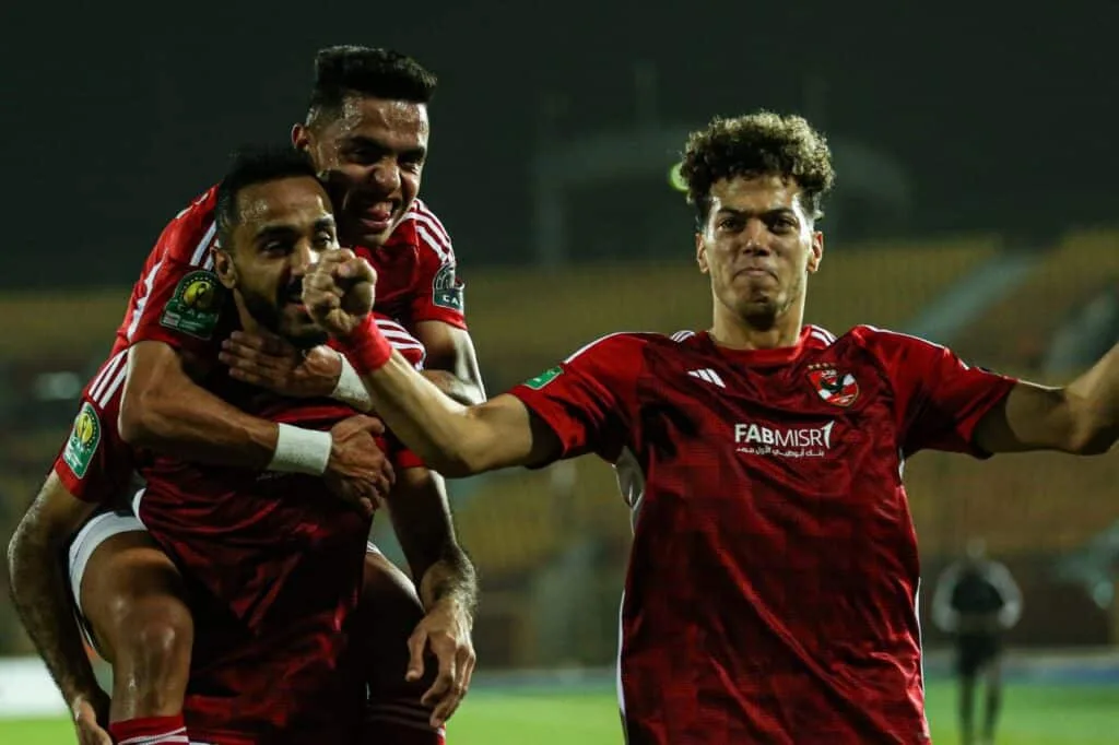 لاعب الأهلي يهاجم كولر: لم يوفِ بوعوده بعكس ريبيرو لاعب الأهلي يهاجم كولر: لم يوفِ بوعوده بعكس ريبيرو
