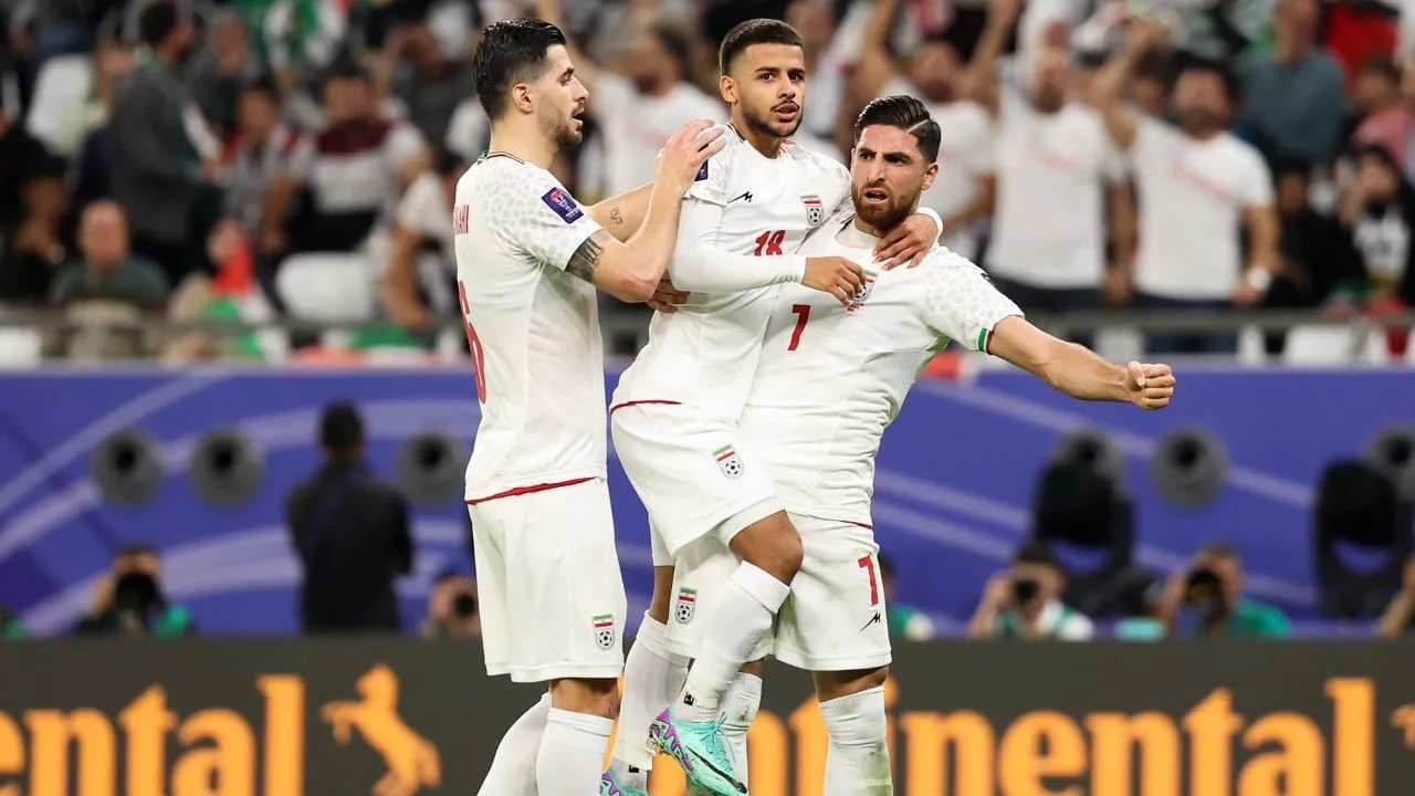 لاعب الوحدة يختتم عقده مع نادي آخر في الدوري الإماراتي لاعب الوحدة يختتم عقده مع نادي آخر في الدوري الإماراتي