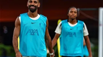 لاعب ليفربول: محمد صلاح مثال يحتذى به بالنسبة لي في كرة القدم