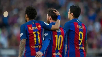 لامين يامال يستعرض أبطاله: ميسي ونيمار وسواريز يتصدرون التشكيلة المثالية لبرشلونة