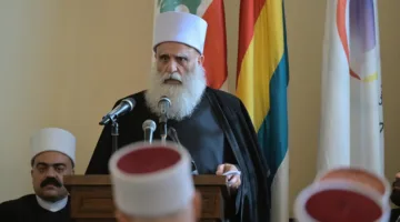 لبنان… شيخ العقل يطالب المجتمع الدولي بالتدخل لوقف ‘الجرائم الإنسانية’ في السويداء