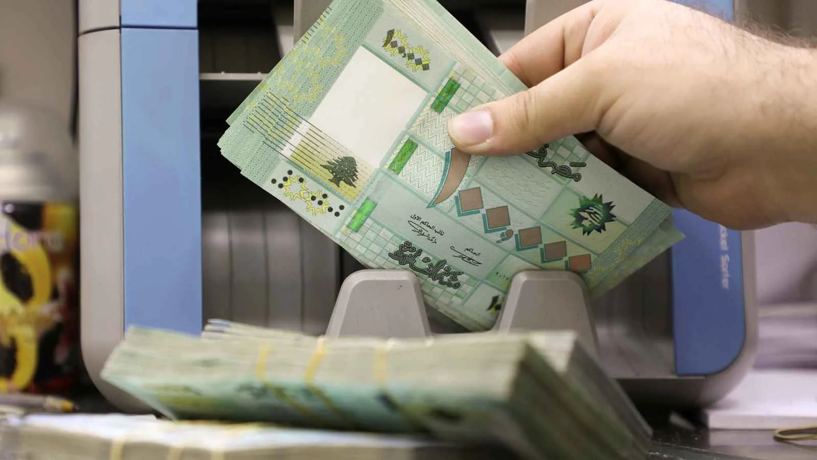 لبنان يتعاون مع شركة استشارات أميركية للابتعاد عن اللائحة الرمادية. لبنان يتعاون مع شركة استشارات أميركية للابتعاد عن اللائحة الرمادية.