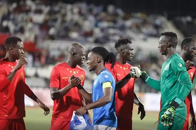 لتحديد بطل الدوري وتأمين فرص التأهل إلى أفريقيا.. الهلال والمريخ في ديربي ساخن ضمن دوري النخبة السوداني. لتحديد بطل الدوري وتأمين فرص التأهل إلى أفريقيا.. الهلال والمريخ في ديربي ساخن ضمن دوري النخبة السوداني.