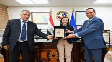 لتعزيز الشراكة المشتركة.. محافظ البحيرة تستضيف وفدًا من جامعة الأزهر