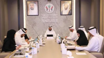 «لجنة الهياكل» في الشارقة تقيم «مؤسسة الوثائق» و«القرآن والسنة»