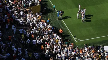 لقطات مميزة من مباراة ريال مدريد ودورتموند: احتفال مميز من مبابي وإثارة في الدقائق الأخيرة