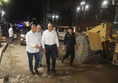 محافظ القليوبية يقوم بزيارة مفاجئة لمدينة الخانكة ويأمر بتحديث شارع الجمهورية محافظ القليوبية يقوم بزيارة مفاجئة لمدينة الخانكة ويأمر بتحديث شارع الجمهورية