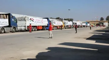 لليوم الخامس، دخول شاحنات المساعدات إلى غزة من خلال معبر “كرم أبو سالم”