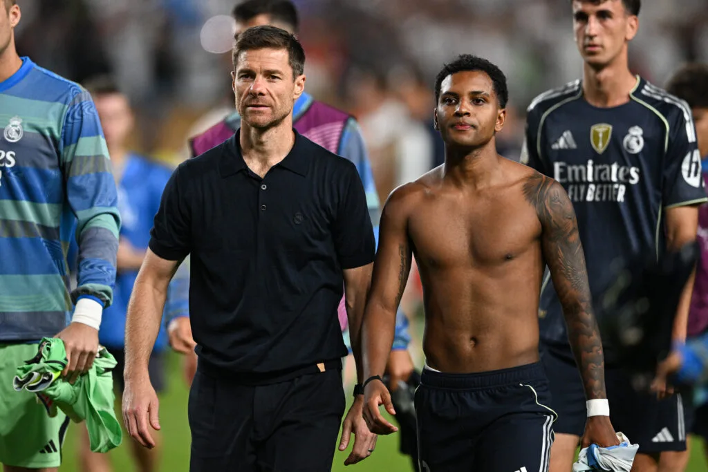 لماذا يسعى ريال مدريد لتأخير مباراته الافتتاحية في الليجا شهرين؟ لماذا يسعى ريال مدريد لتأخير مباراته الافتتاحية في الليجا شهرين؟
