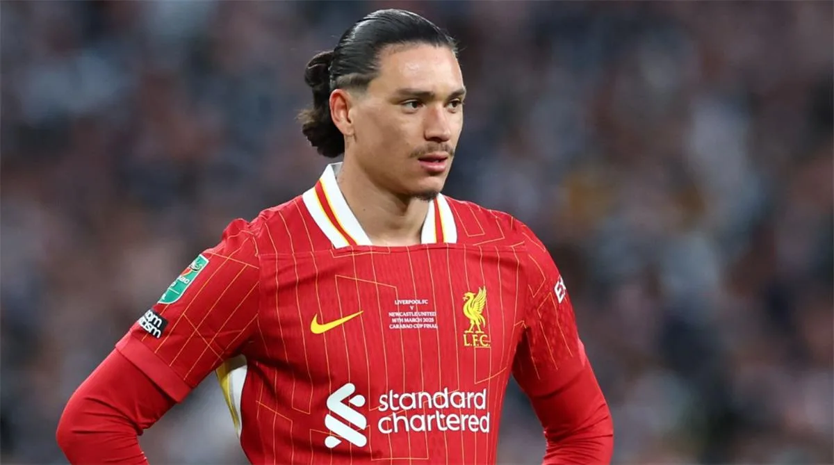 ليفربول يرد على عرض نابولي لانتقال نونيز إلى صفوفه ليفربول يرد على عرض نابولي لانتقال نونيز إلى صفوفه