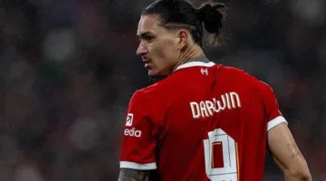 ليفربول يرفض رحيل نونيز ويصر على شروطه المالية