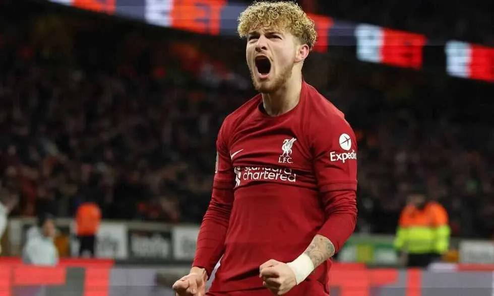 ليفربول يعلن قيمة انتقال هارفي إليوت