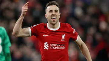 ليفربول يقرر إيقاف الرقم 20 كتكريم للاعبه الراحل دييغو جوتا.