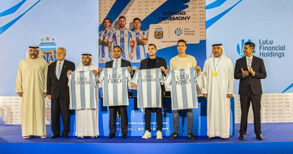 ليونيل سكالوني: الإمارات تجلب الحظ السعيد لبطل كأس العالم 2022 ليونيل سكالوني: الإمارات تجلب الحظ السعيد لبطل كأس العالم 2022