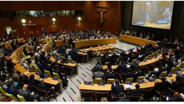 مؤتمر الأمم المتحدة يدعم خيار الدولتين ويدعو إسرائيل للالتزام بإنشاء دولة فلسطين. مؤتمر الأمم المتحدة يدعم خيار الدولتين ويدعو إسرائيل للالتزام بإنشاء دولة فلسطين.
