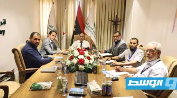 مؤسسة النفط و”أجوكو” تناقشان كيفية الاستفادة من الغاز المصاحب في حقلي مسلة والسرير.