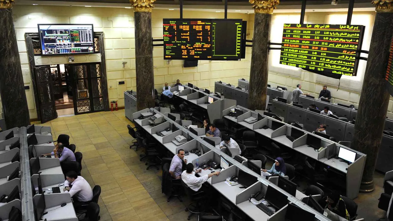 مؤشر البورصة المصرية يواصل ارتفاعه… هل السوق مستعد للإصدارات الحكومية؟ مؤشر البورصة المصرية يواصل ارتفاعه… هل السوق مستعد للإصدارات الحكومية؟