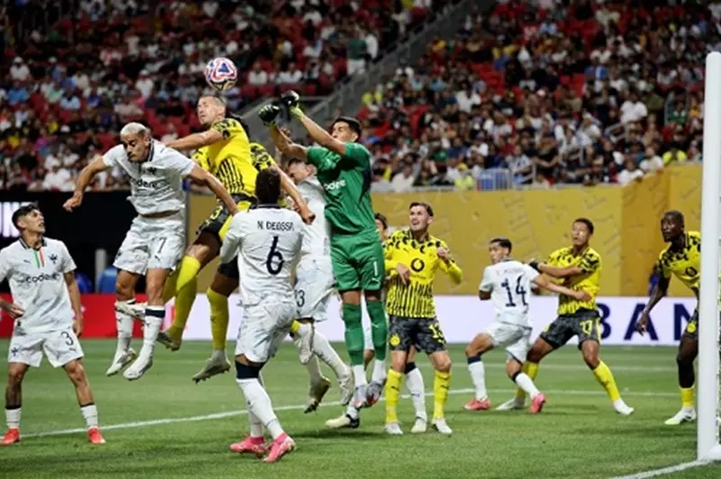 ما هو تقييم الصحف الألمانية لتأهل دورتموند إلى ربع نهائي كأس العالم للأندية؟ ما هو تقييم الصحف الألمانية لتأهل دورتموند إلى ربع نهائي كأس العالم للأندية؟