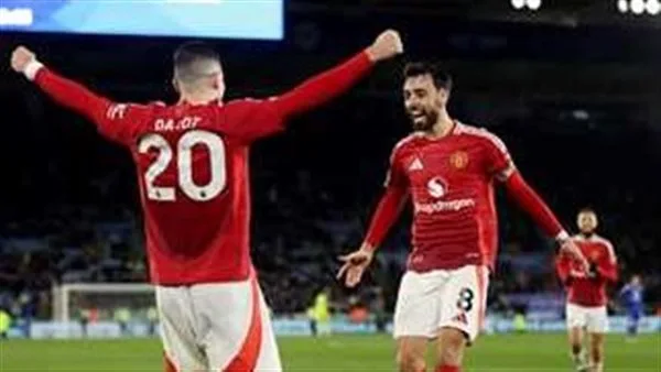 مان يونايتد يواجه ليدز .. ثلاثي هجومي قوي في تشكيل فريق مانشستر يونايتد