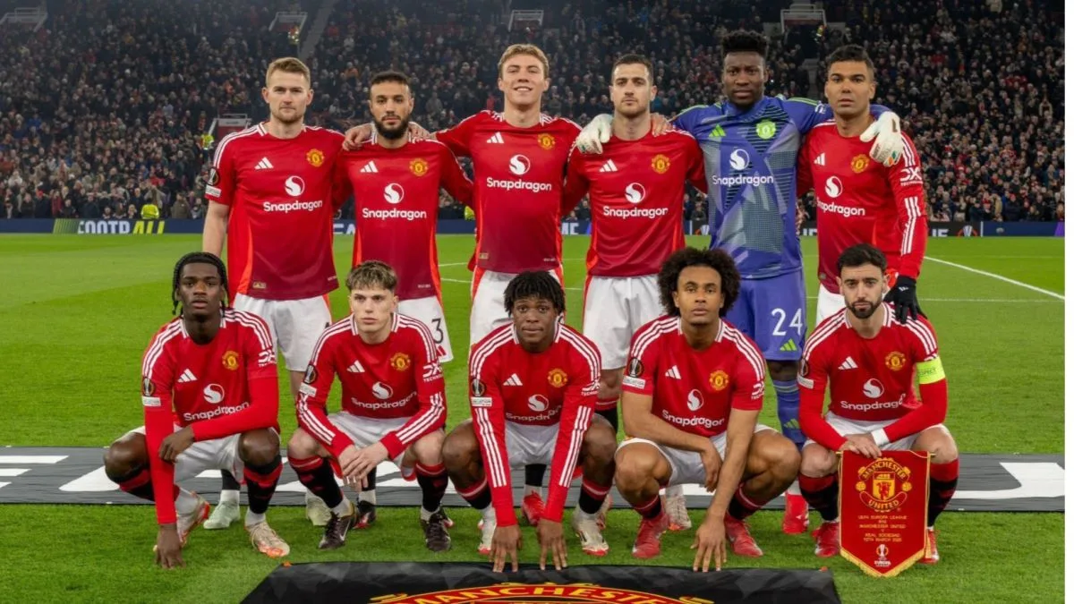 مانشستر يونايتد يوقع مع مهاجم جديد مانشستر يونايتد يوقع مع مهاجم جديد