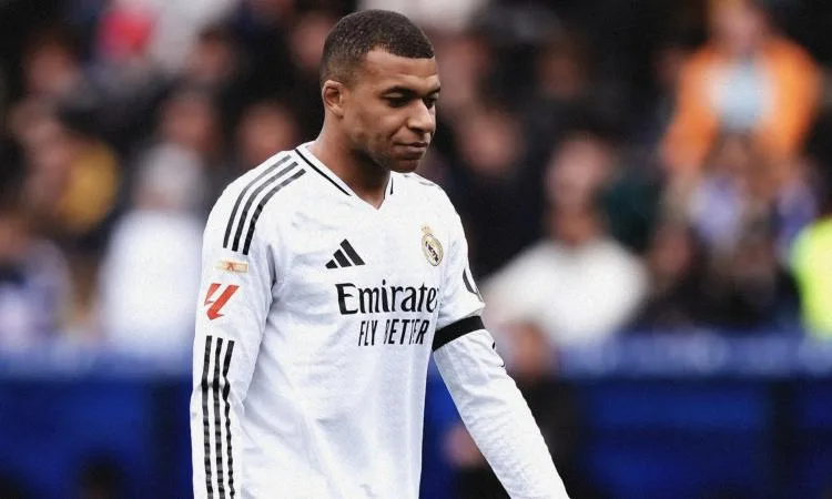 مبابي يغيب عن رحلة ريال مدريد إلى ميامي بسبب اختبار المنشطات مبابي يغيب عن رحلة ريال مدريد إلى ميامي بسبب اختبار المنشطات